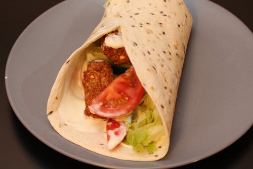 Falafel Wraps mit Joghurtsoße – Schnelles Streetfood – Soßen Rezept – selber machen