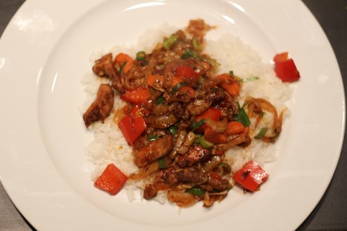 Hühnchen süß-sauer Rezept – Wie beim Chinesen – selber machen