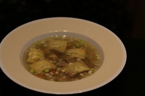 Hühnersuppe Rezept – Die heilende Kraftbrühe von Oma – selber machen