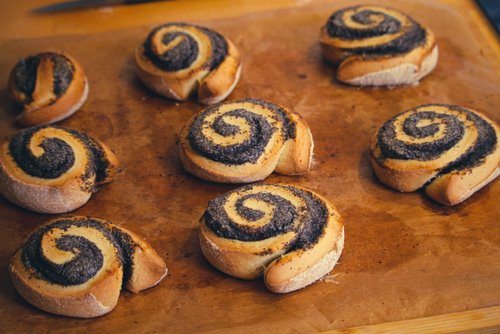 Mohnschnecken Rezept – Saftige Hefeschnecken mit Mohn – selber machen