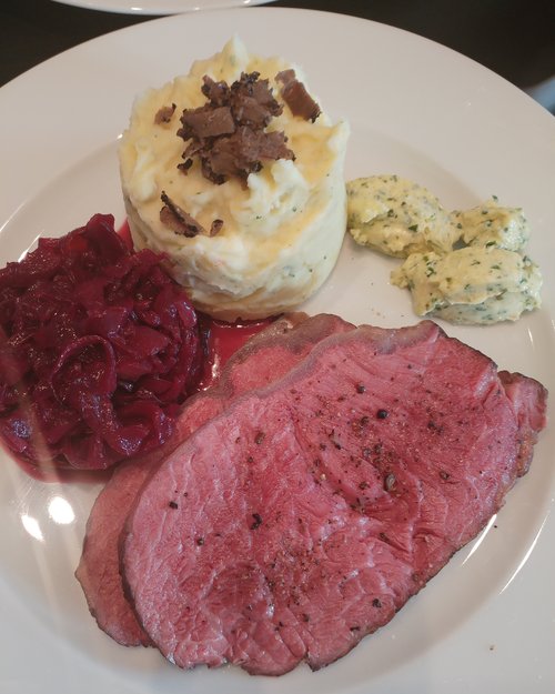 Roastbeef selber machen – Zart & rosa aus dem Ofen – Pasta Rezept