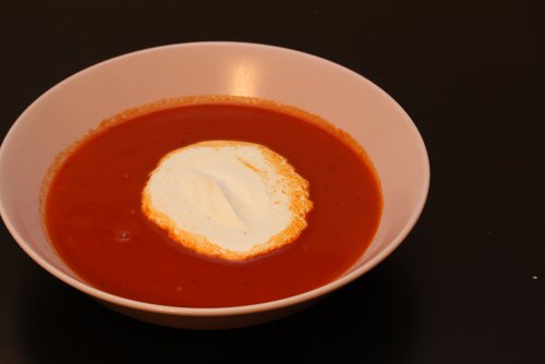 Tomatensuppe mit Reisnudeln – Leicht & wärmend – Pasta Rezept – einfach kochen